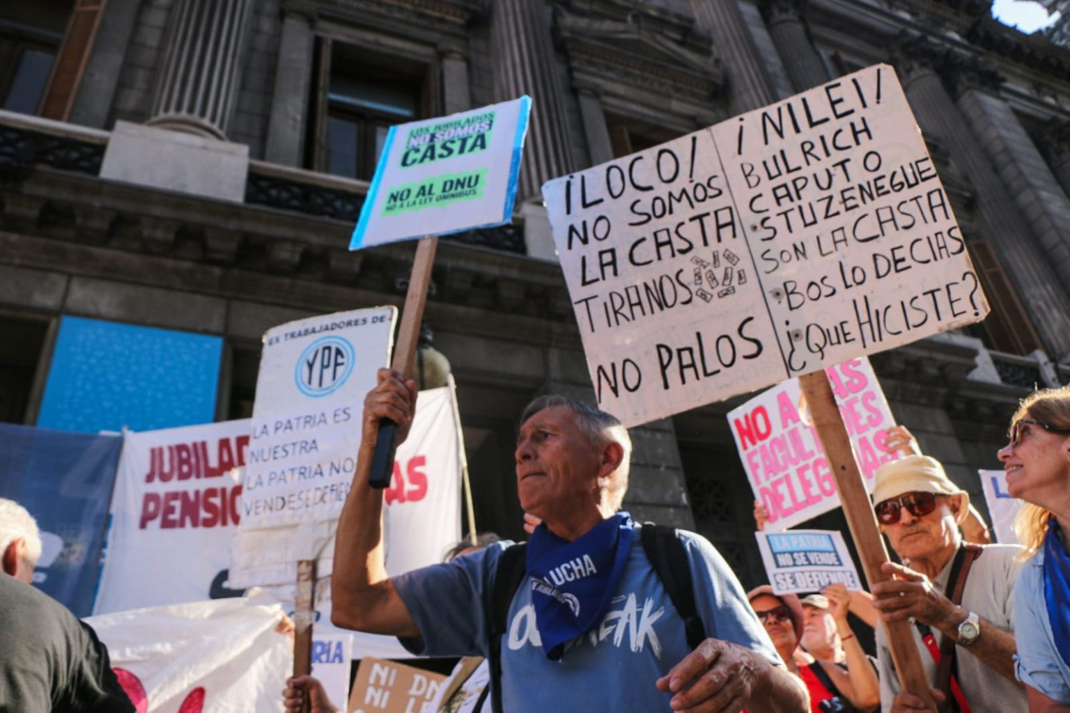 Ley Omnibus represión Congreso