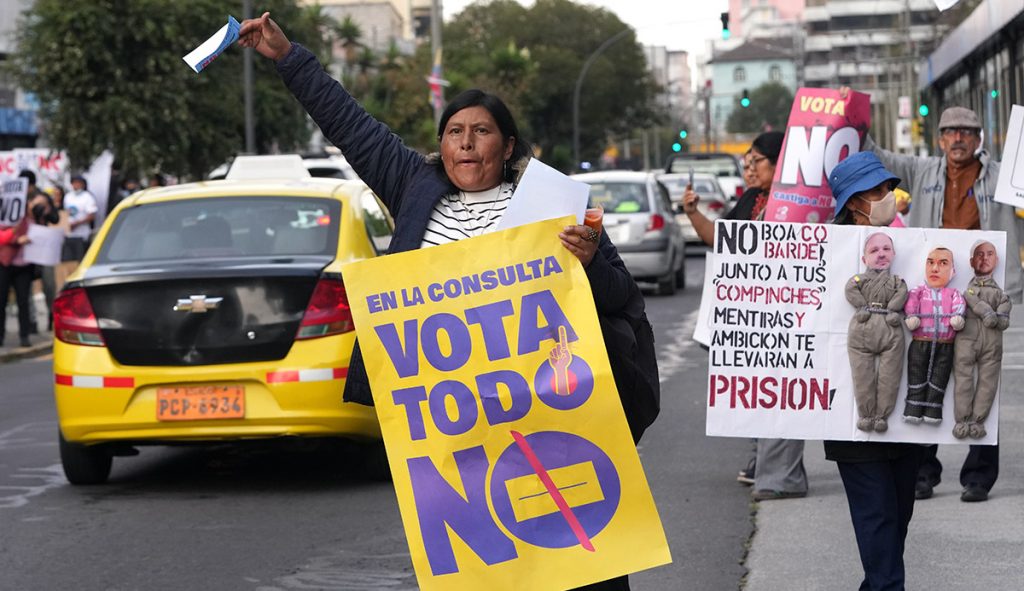 Ecuador referendo NO