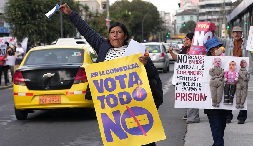 Ecuadro referendo NO