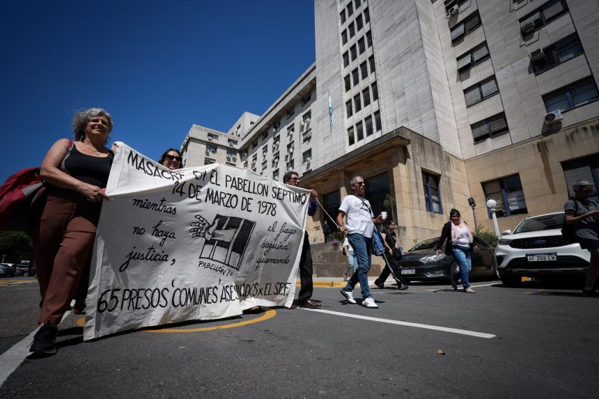 Foto principal: Mariana Nedelcu / Tomada de El País