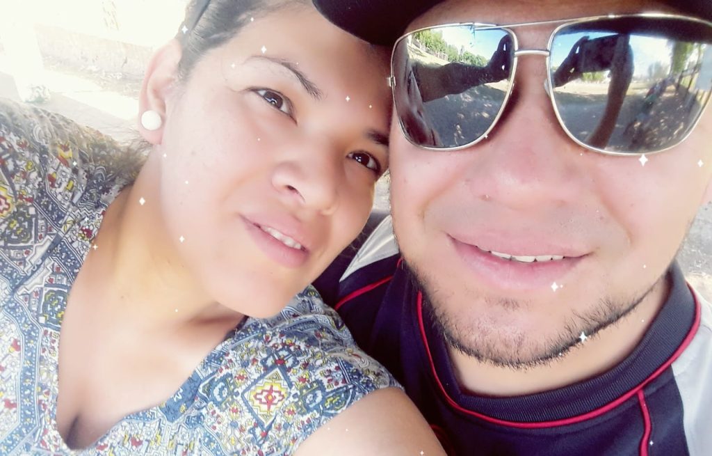 La selfie de una pareja.