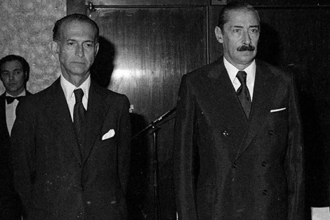 José Alfredo Martínez de Hoz y Jorge Rafael Videla.